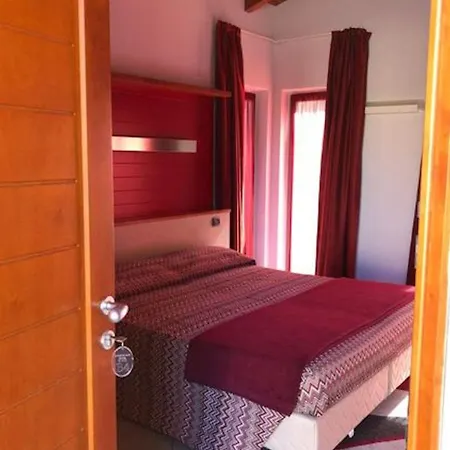 In Guest - Village Double 게스트하우스 *